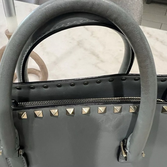 Valentino Garavani Rockstud Top Handle Bag - Picture 4 of 16